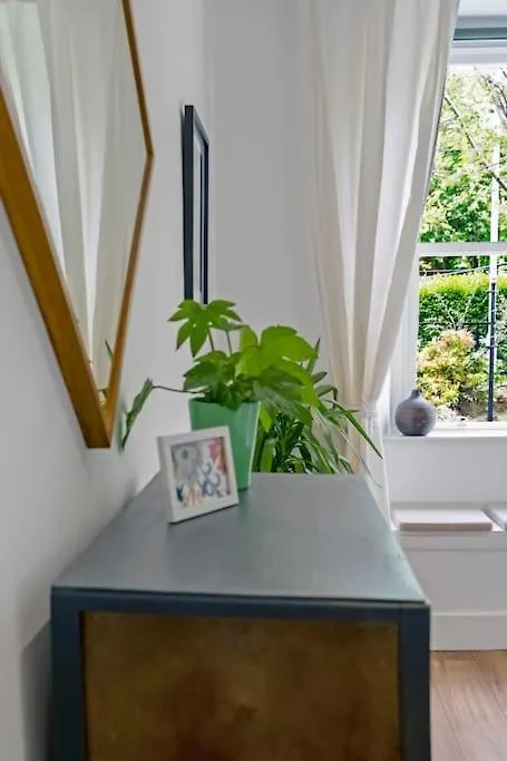 Cheerful Stays - Westend Cottage Edinburg Lägenhet