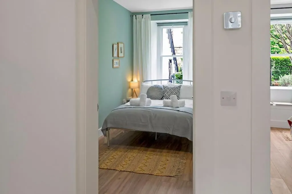 Cheerful Stays - Westend Cottage Edinburg 0*,